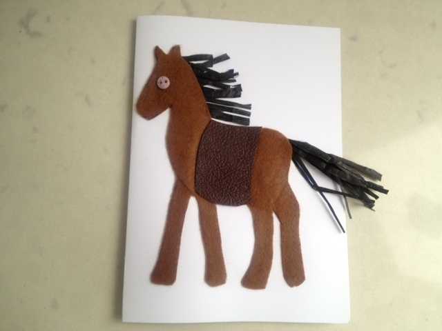 Конь из ткани (народная тряпичная игрушка) - коробочка идей и мастер-классов